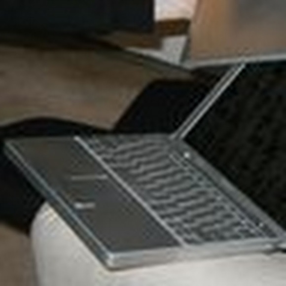 Meet your Posher, Amy - Picture 1 of 1